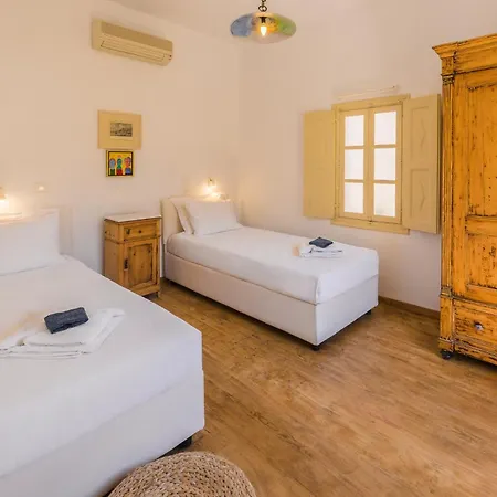 The Ro House أويا