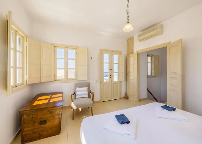 The Ro House Villa *