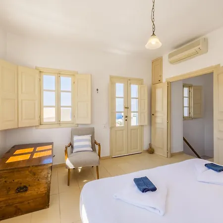 The Ro House Villa *